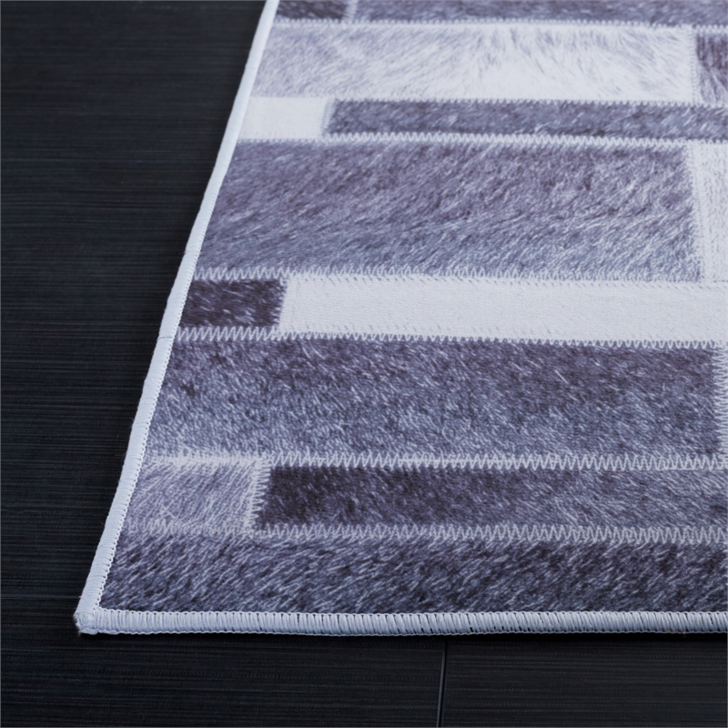 Safavieh Faux Hide 2'-6