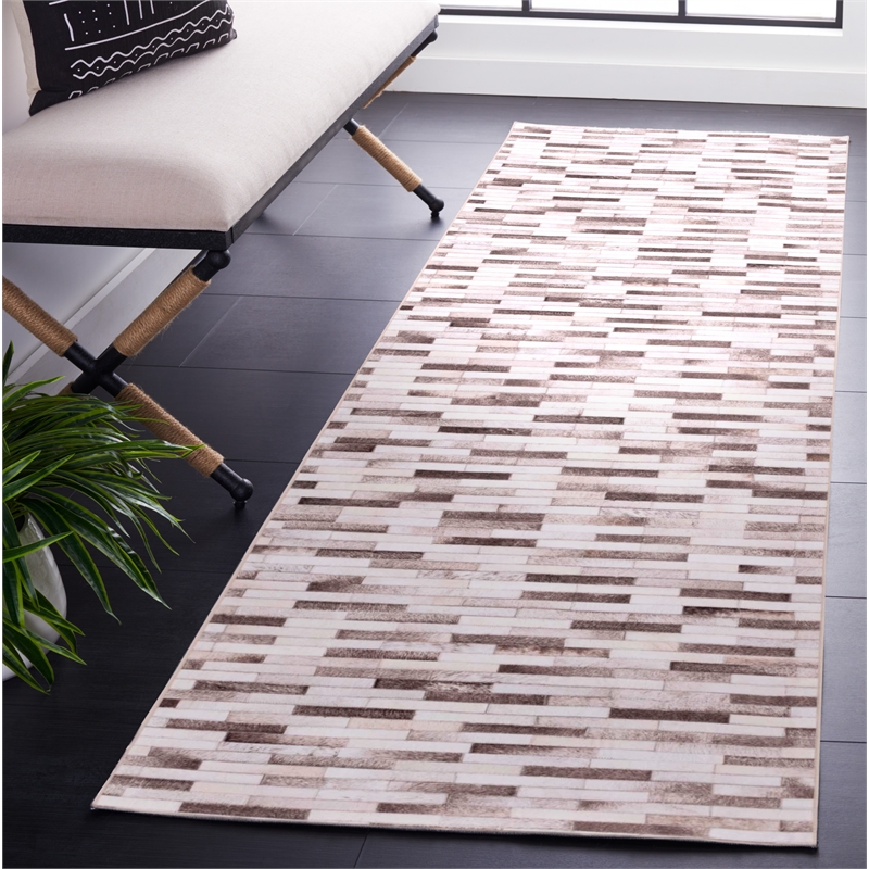 Safavieh Faux Hide 2'-6