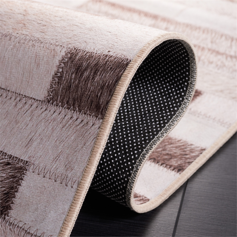 Safavieh Faux Hide 2'-6