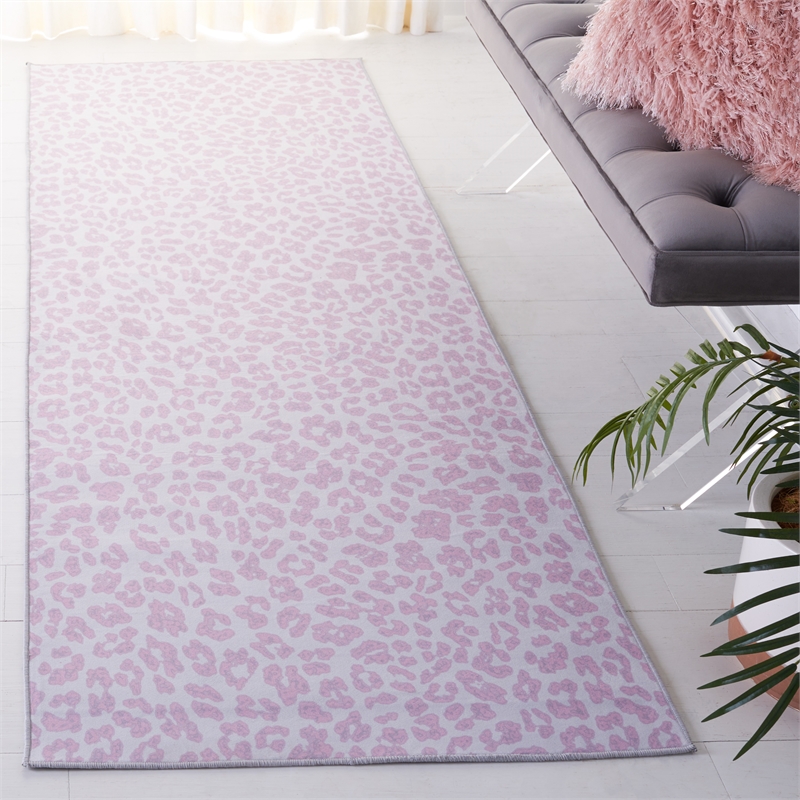 Safavieh Faux Hide 2'-6