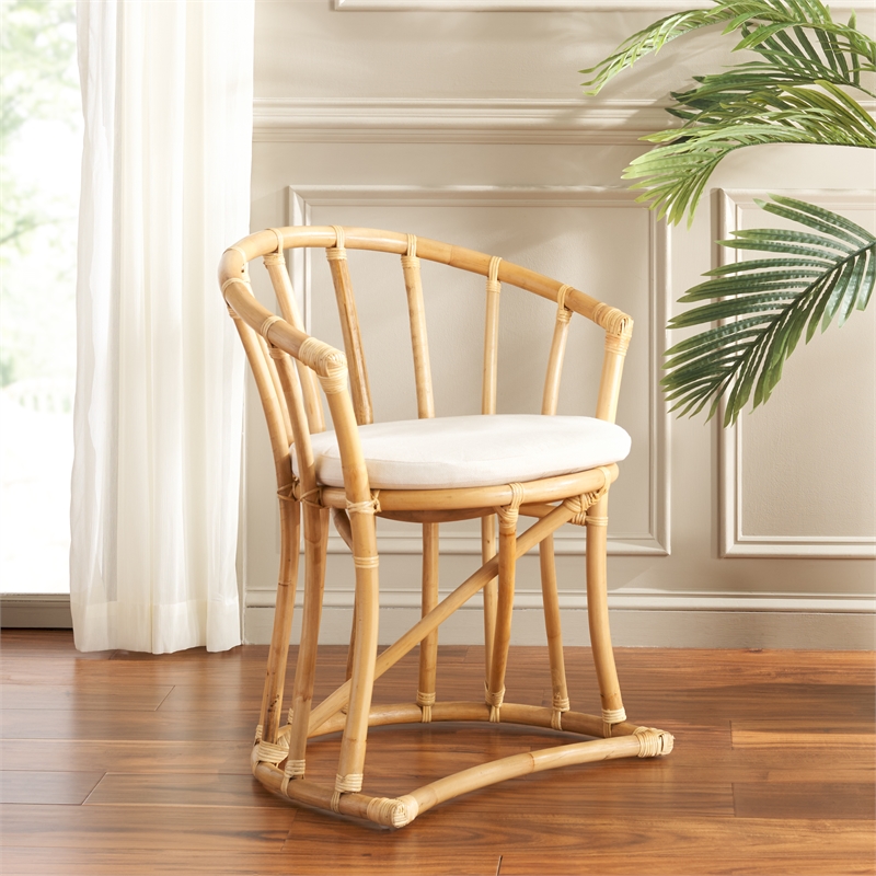 Safavieh Bates Rattan and Cotton Accent Chair in White / Natural