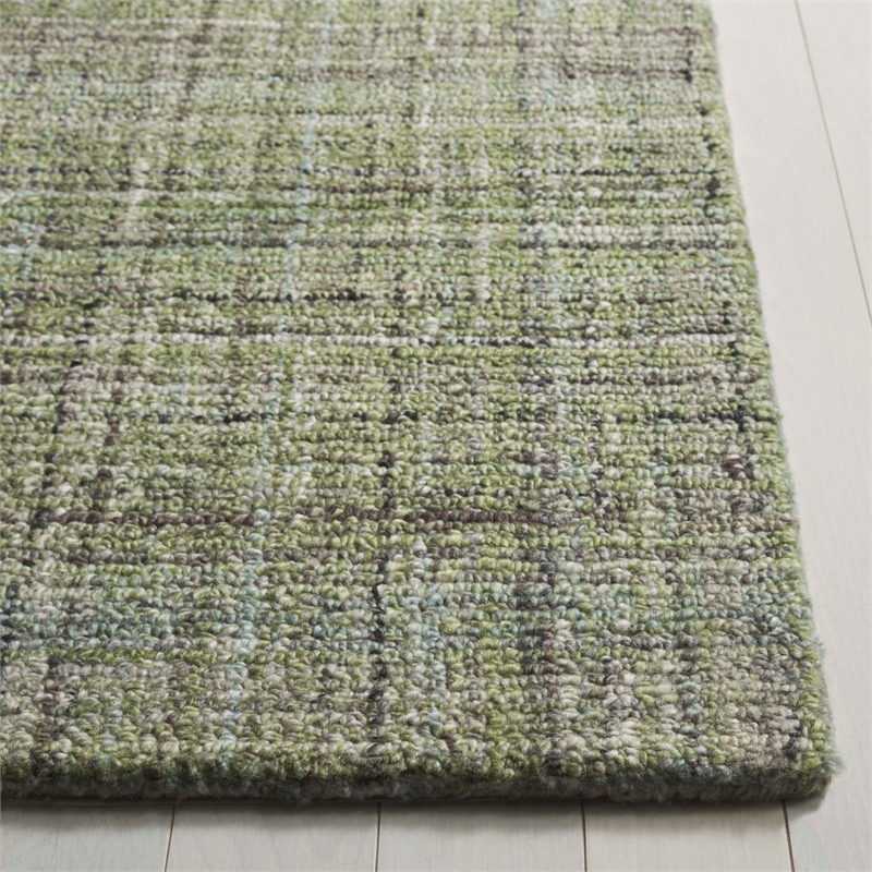 Safavieh Abstract 3' X 5' Polyester Hand Tufted Rug in Green