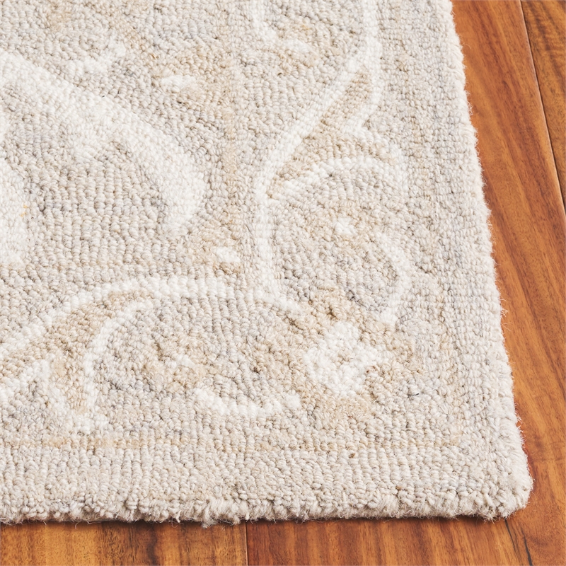 Safavieh Blossom 6' X 6' Square Wool Hand Tufted Rug in Silver / Ivory