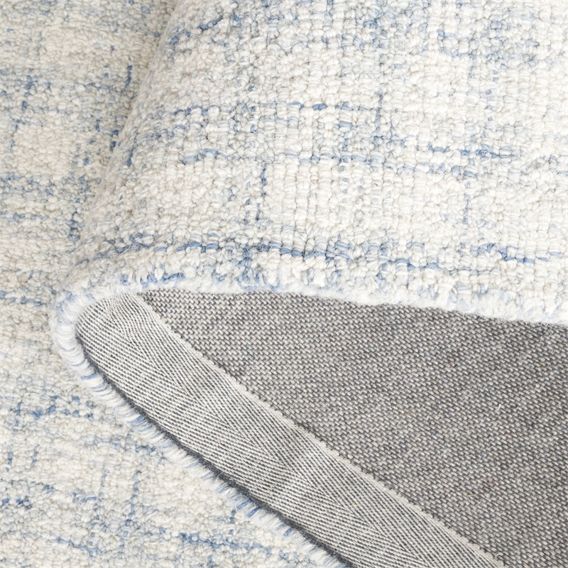 Safavieh Ebony 6' X 6' Square Wool Hand Tufted Rug in Blue / Ivory
