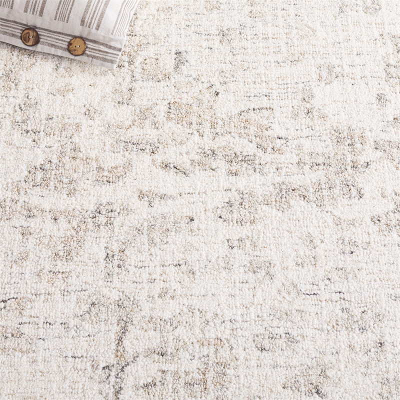 Safavieh Ebony 6' X 6' Round Wool Hand Tufted Rug in Ivory / Gray