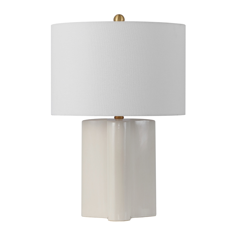 Safavieh Anessa Ceramic Table Lamp in Cream / Brass