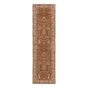 Safavieh Classic 2'-3&quot x 8'-0&quot Wool Hand Tufted Rug in Gold / Beige