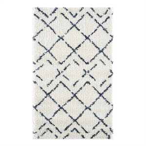Safavieh Arizona Shag 3'-2&quot x 5'-0&quot Polypropylene Power Loomed Rug inIvory/Slate