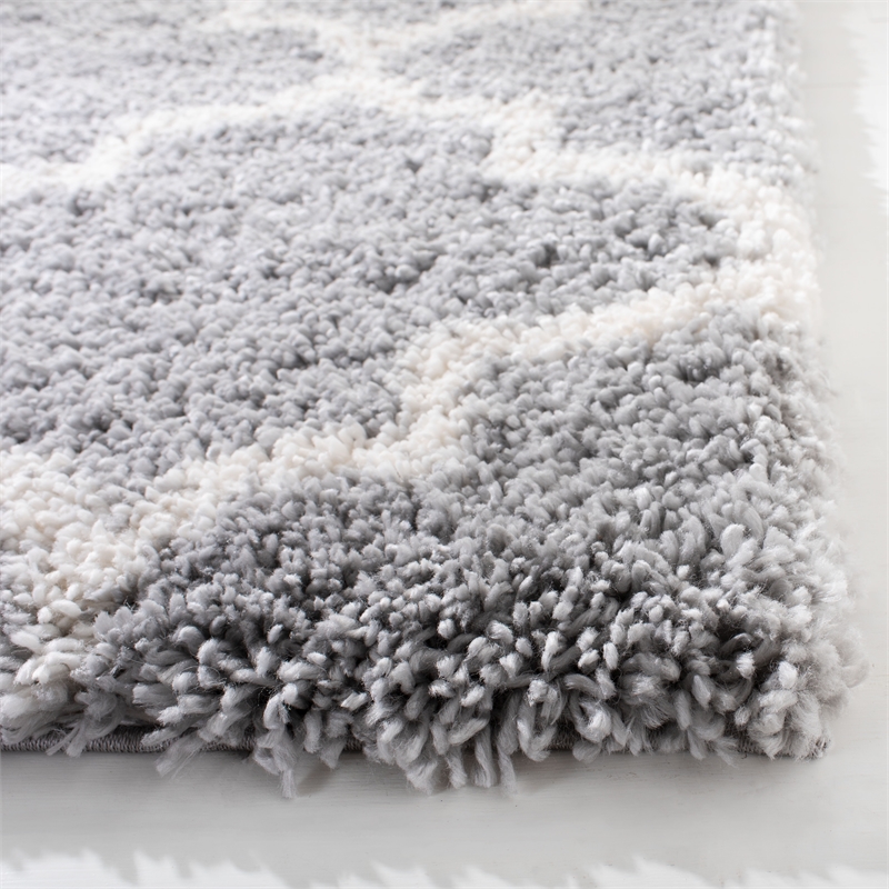 Safavieh Fontana Shag  800 2'-3