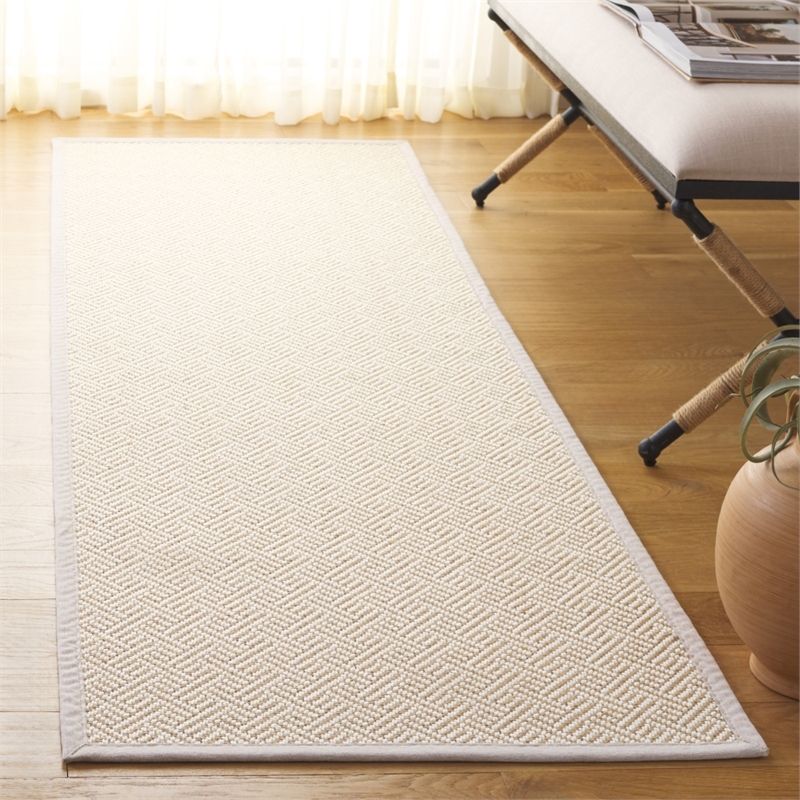 Safavieh Natural Fiber 2'-6