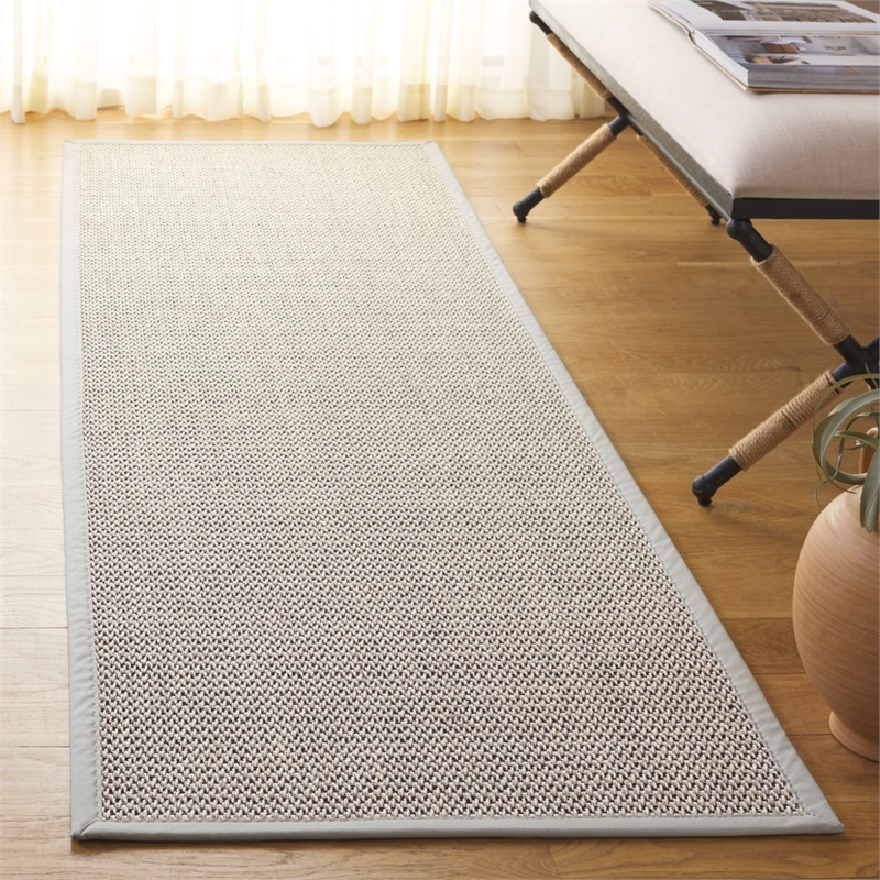 Safavieh Natural Fiber 2'-6