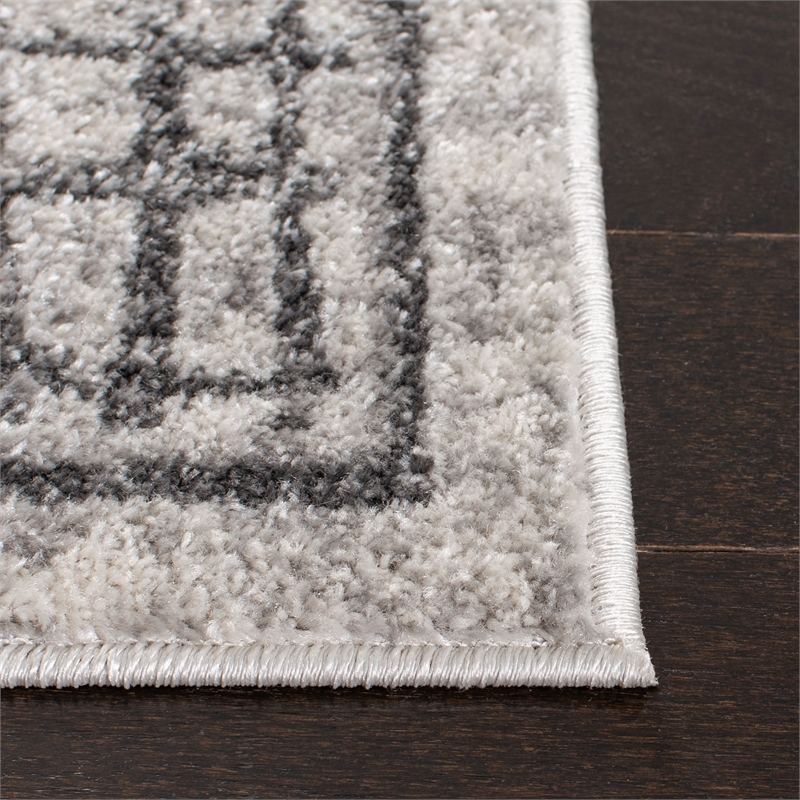 Safavieh Adirondack 2'-6