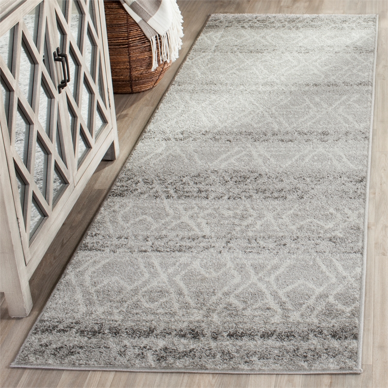 Safavieh Adirondack 2'-6