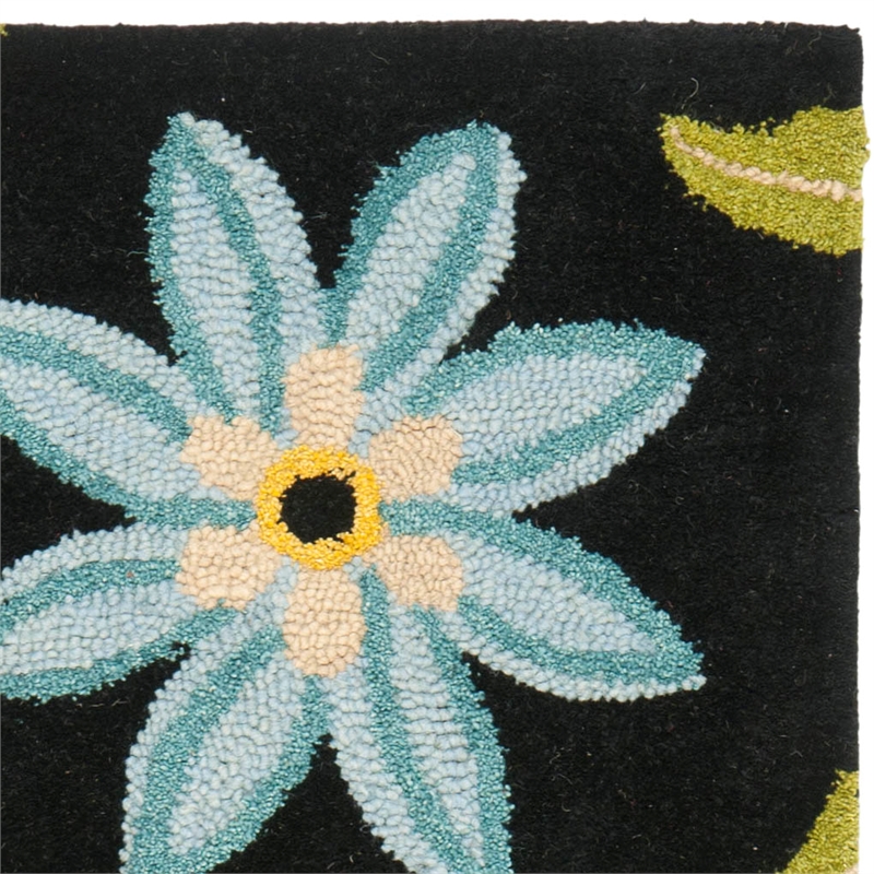 Safavieh Blossom 2'-6