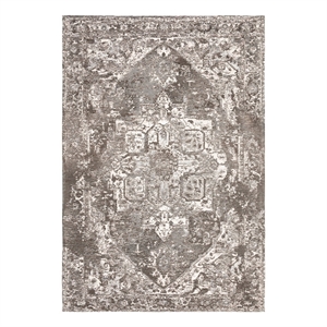 Safavieh Classic Vintage 4'-0&quot x 6'-0&quot Polyester Power Loomed Rug in Gray
