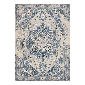 Safavieh Classic Vintage 5'-0&quot x 8'-0&quot Polyester Power Loomed Rug in Blue
