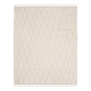 Safavieh Casablanca 8'-0&quot x 10'-0&quot Wool Hand Knotted Rug in Ivory / Beige