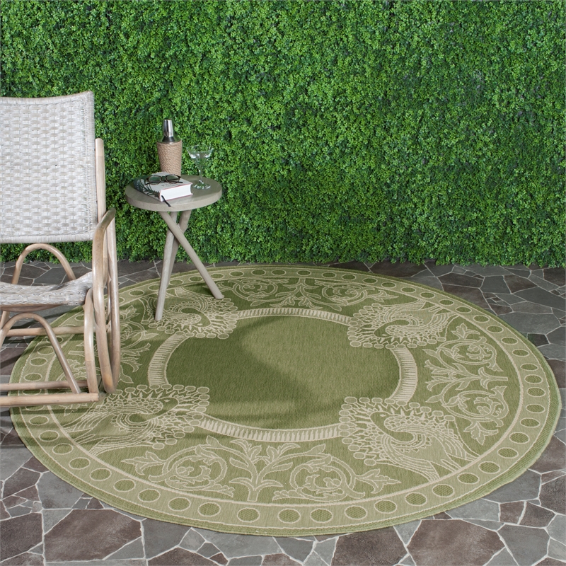 Safavieh Courtyard 6'-7