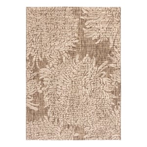 Safavieh Courtyard 5'-3&quot x 7'-7&quot Polyester Power Loomed Rug in Brown / Natural