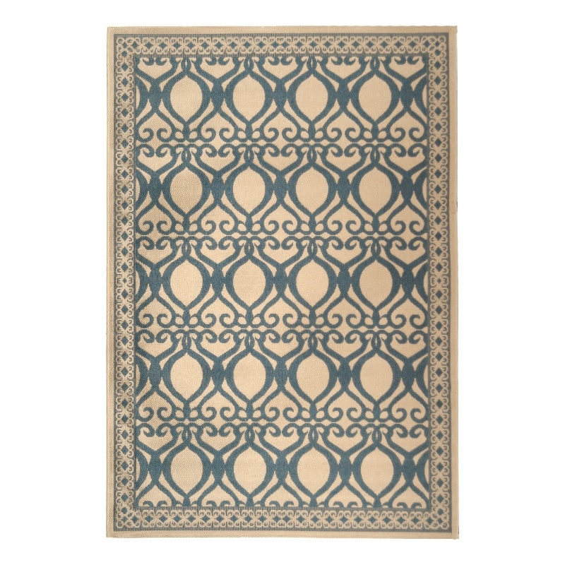 Safavieh Courtyard 6'-7