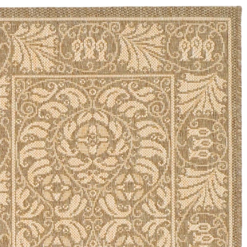 Safavieh Courtyard 2'-3
