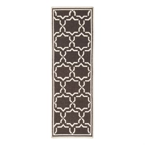 Safavieh Dhurries 2'-6&quotx12'-0&quot Wool Hand Woven Flat Weave Rug in Chocolate/Ivory