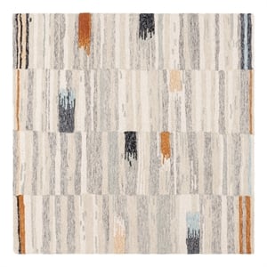 Safavieh Ebony 6'-0&quot x 6'-0&quot Wool and Cotton Hand Tufted Rug in Ivory / Gray