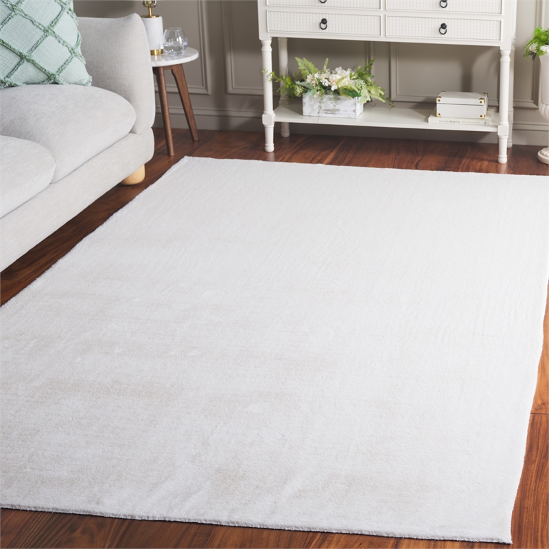 Safavieh Faux Fur Rug 5'-0