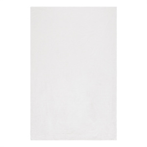 Safavieh Faux Fur Rug 6'-0&quot x 9'-0&quot Polyester Power Loomed Rug in Ivory