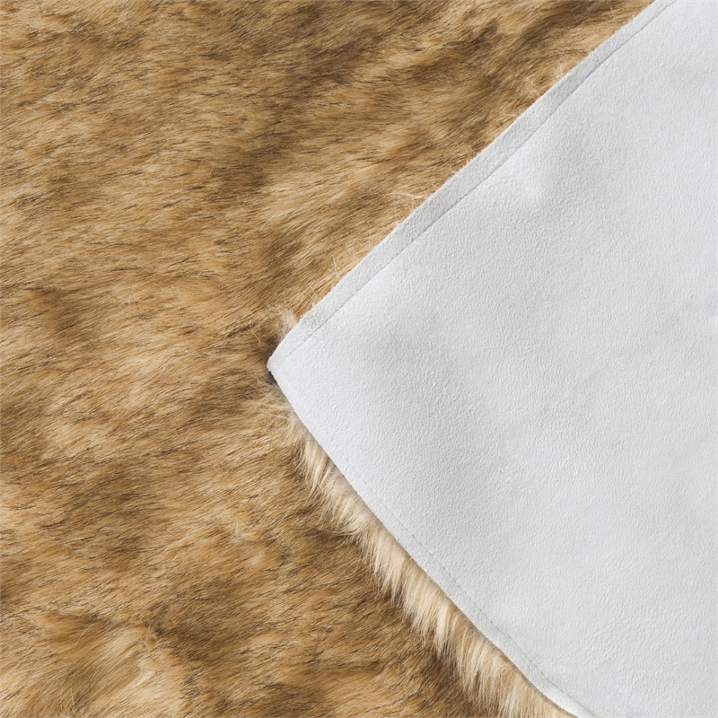 Safavieh Faux Sheep Skin 3'-0