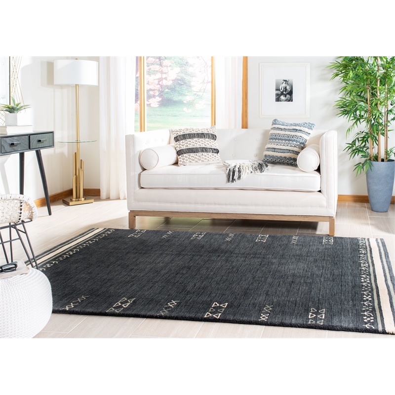 Safavieh Himalaya 4' X 6' Wool Hand Loomed Rug in Charcoal