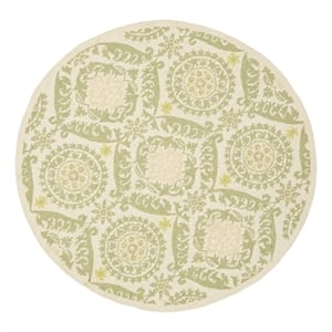 Safavieh Chelsea 5'-6&quot x 5'-6&quot Wool Hand Hooked Rug in Beige / Green
