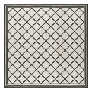 Safavieh Linden 100 6'-7&quot x 6'-7&quot Power Loomed Rug in Light Gray / Charcoal