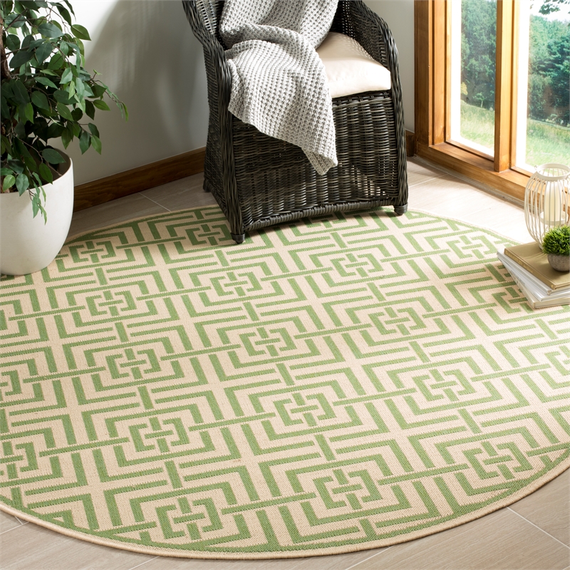 Safavieh Linden 100 6'-7