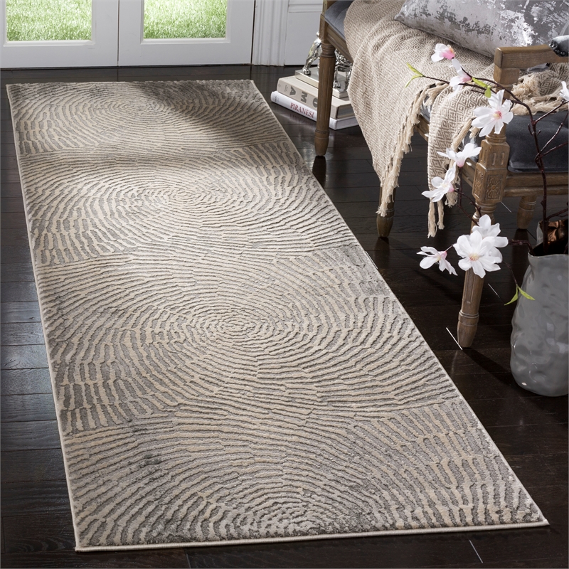 Safavieh Meadow 2'-7