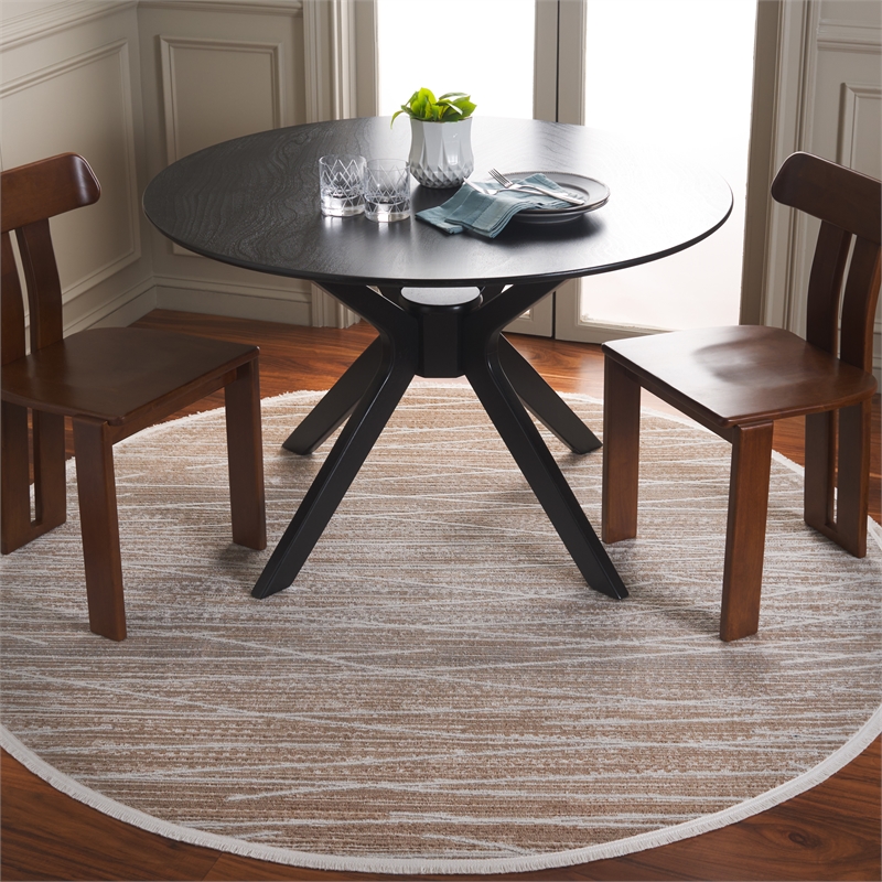 Safavieh Mila 6'-7