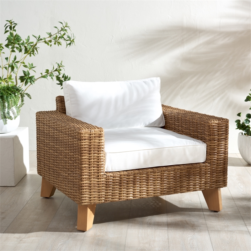 Safavieh Margarita Wicker Aluminum Patio Chair in Natural / White