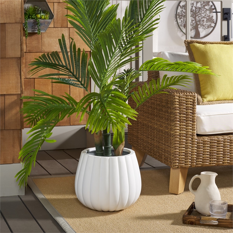 Safavieh Kaston Concrete Ficonstone Planter  in White