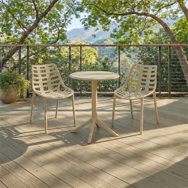 Safavieh Fufa Plastic Dining Chair Set of 2  in Green