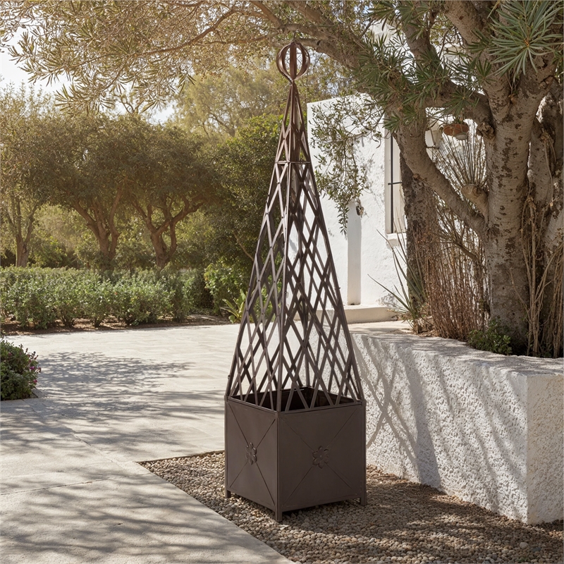 Safavieh Caledonia Iron Trellis Planter in Brown