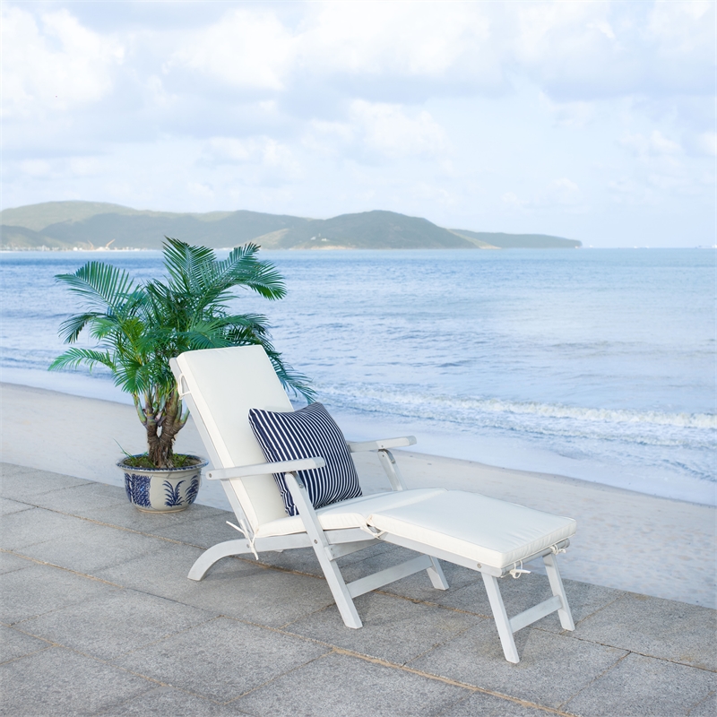 Safavieh Palmdale Wood and Fabric Lounge Chair in Gray / Beige / Navy