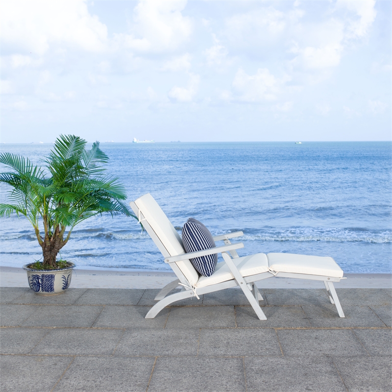Safavieh Palmdale Wood and Fabric Lounge Chair in Gray / Beige / Navy