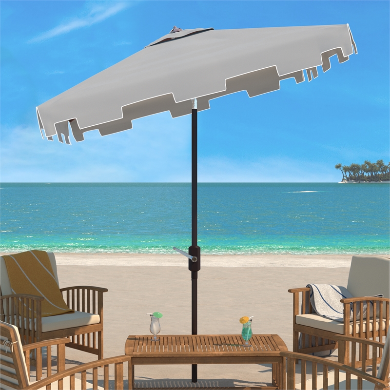 Safavieh Zimmerman 7.5 Ft Square Metal and Fabric Market Umbrella in Gray /White