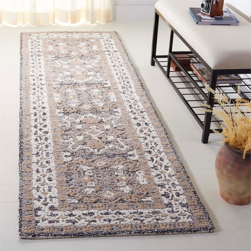 Safavieh Antiquity 2'-3