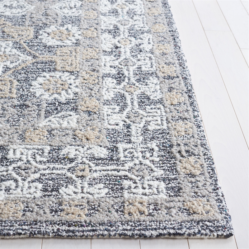 Safavieh Antiquity 2'-3