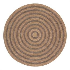 Safavieh Braided 5'-0&quot x 5'-0&quot Wool  Hand Woven Rug in Natural / Gray