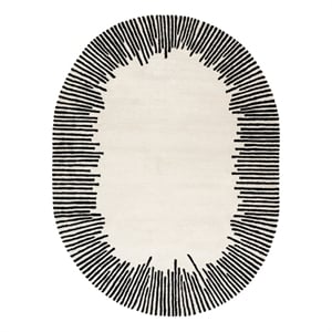 Safavieh Fifth Avenue 6'-0&quot x 8'-0&quot Wool and Cotton Hand Tufted RuginIvory/Black