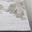 Safavieh Fifth Avenue 2'-3