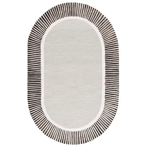 Safavieh Fifth Avenue 8'-0&quot x 10'-0&quot Wool Hand Tufted Rug in Gray / Black