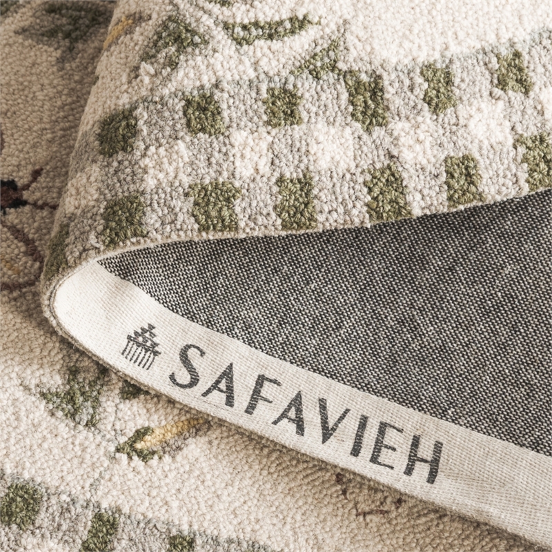 Safavieh Chelsea 4'-0